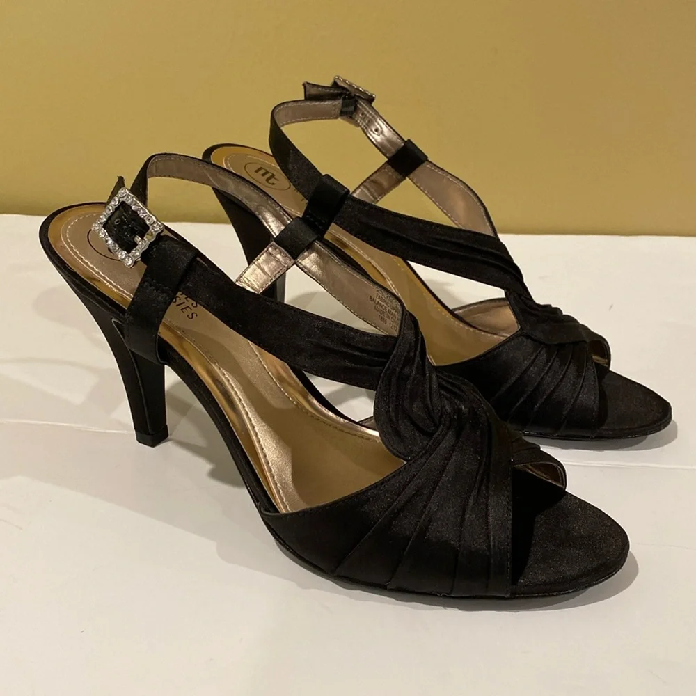 Mootsies Tootsies Satin 3” Heel Black Sz 8.5
